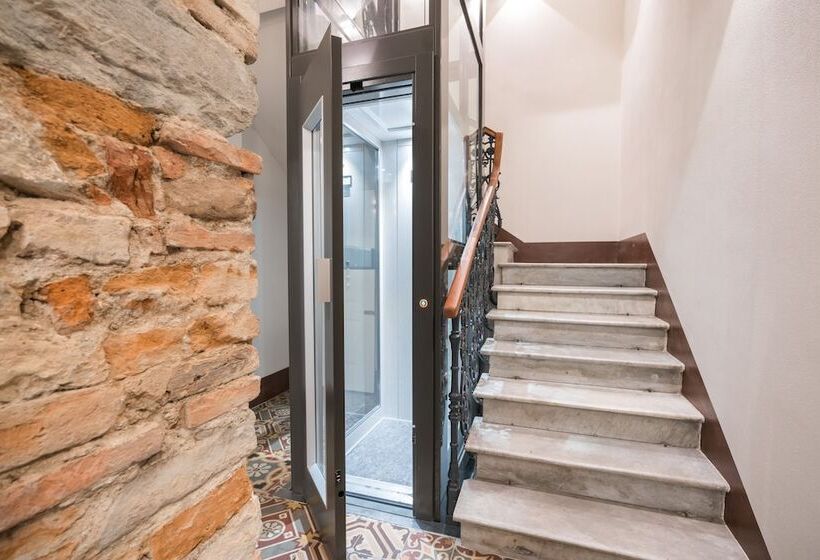 پانسیون Atelier Altafronte