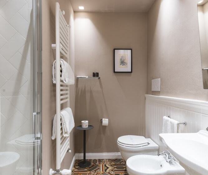 پانسیون Atelier Altafronte