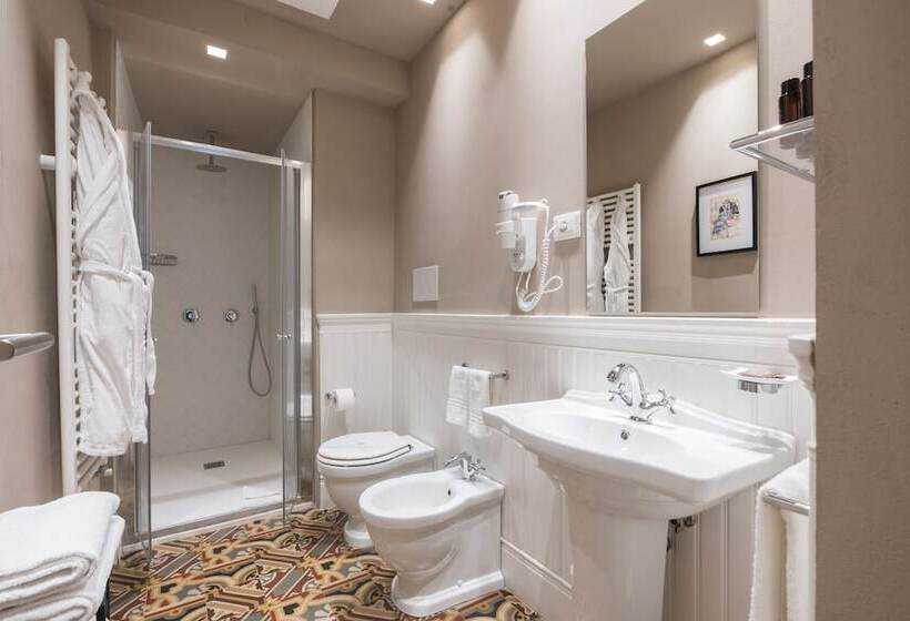 پانسیون Atelier Altafronte