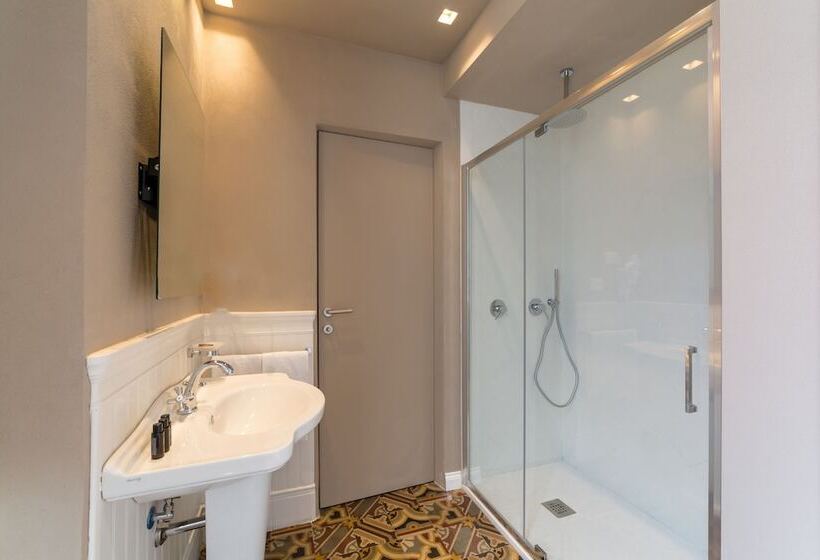 پانسیون Atelier Altafronte