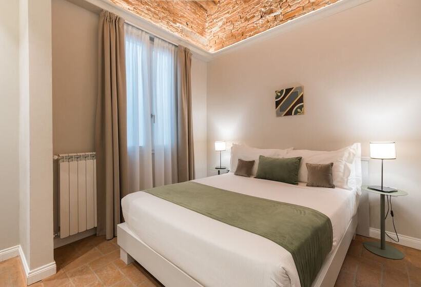 پانسیون Atelier Altafronte