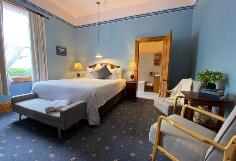 Пансион Hanlon Guest House