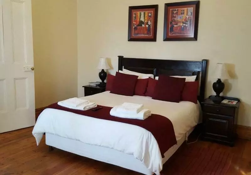 پانسیون Lali S Guest House