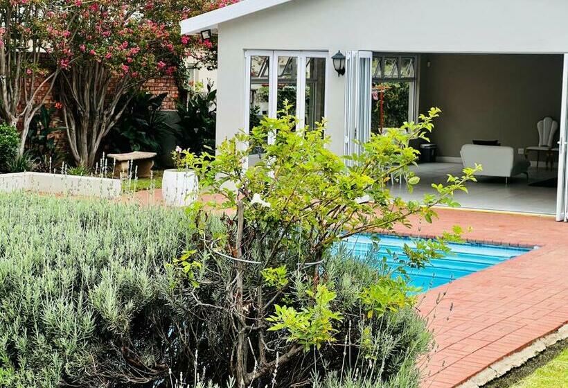 צימר Ndaba Golf Lodge & Hello Beautiful Day Spa