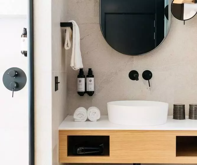 Boutique Hotel Petit Montisión