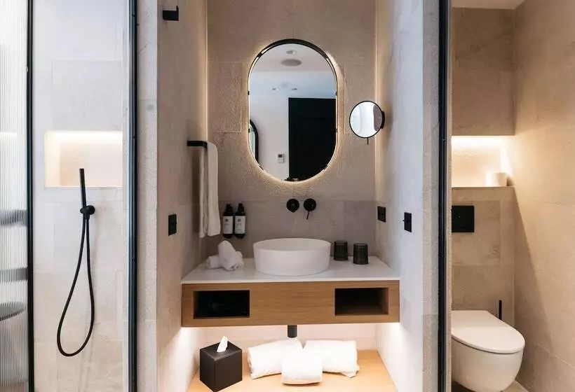 Boutique Hotel Petit Montisión