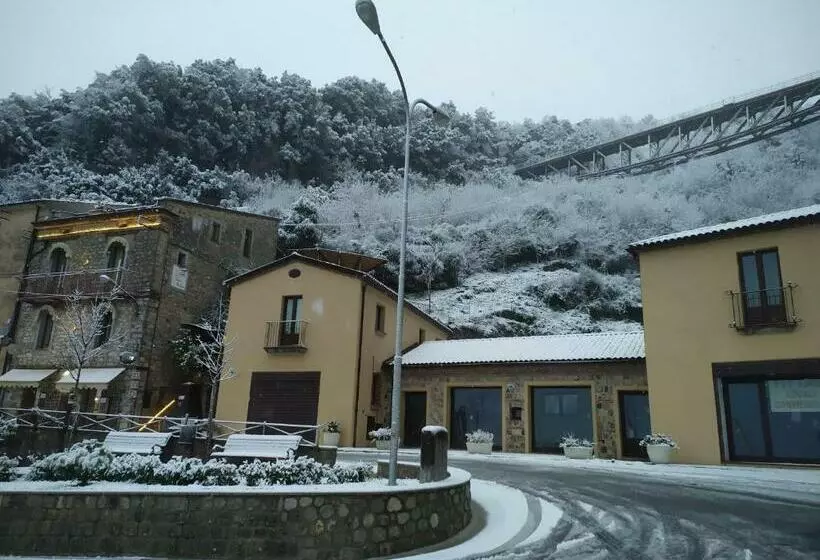 B&b La Fontana Borbone