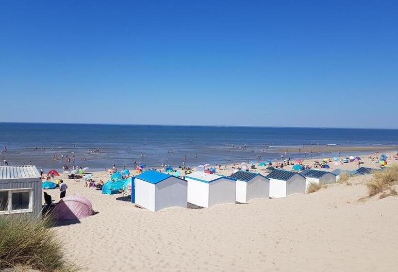 تختخواب و صبحانه Agterdekoog