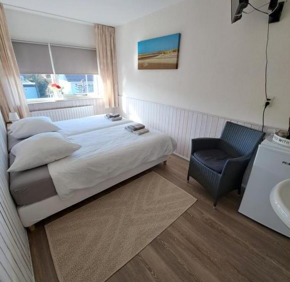 تختخواب و صبحانه Agterdekoog