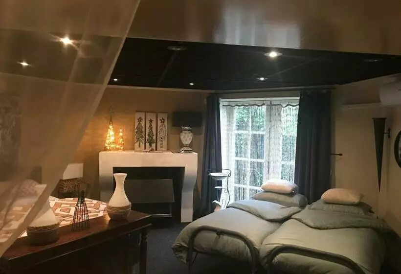 Bed And Breakfast Unique