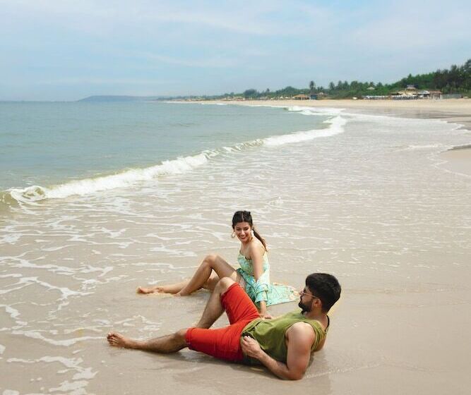 בית מלון כפרי Fairfield By Marriott Goa Calangute