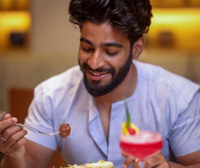 בית מלון כפרי Fairfield By Marriott Goa Calangute