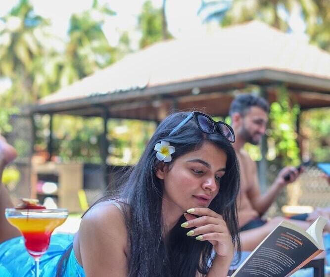 בית מלון כפרי Fairfield By Marriott Goa Calangute