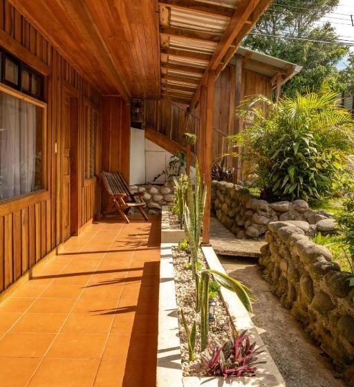 بنسيون Cowboy Hostel   Habitaciones Con Baño Privado