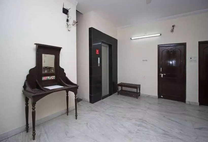 فندق Ajit Mansion