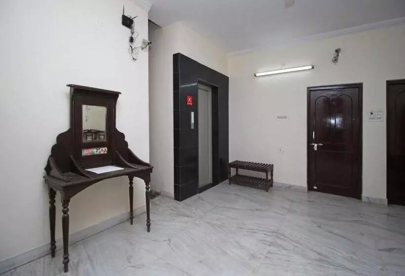 فندق Ajit Mansion