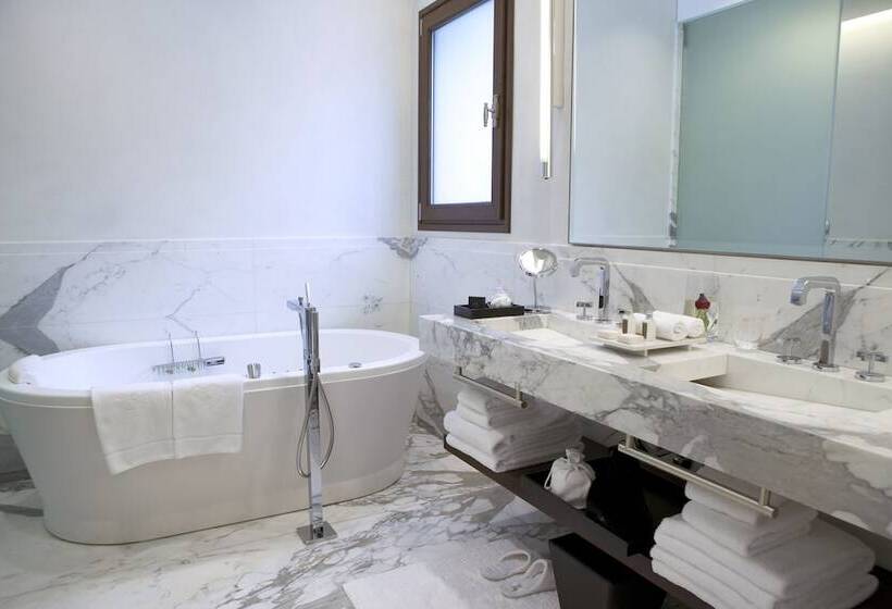 هتل Algodon Mansion