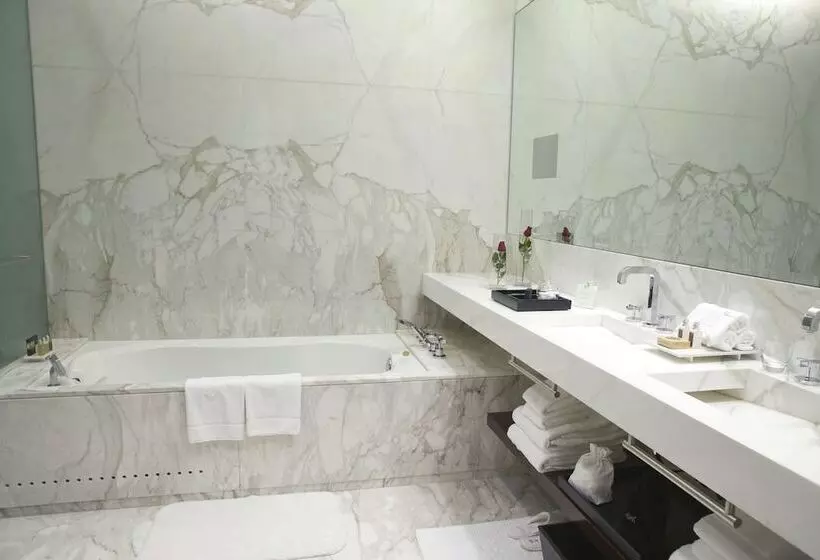 هتل Algodon Mansion