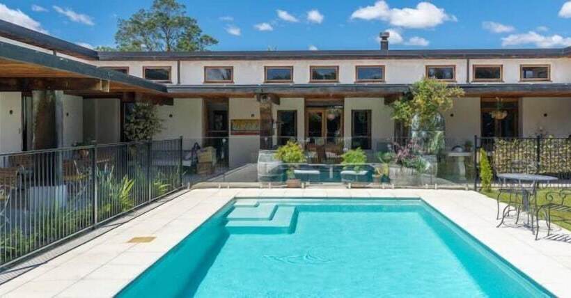 فندق Antria Boutique Lodge