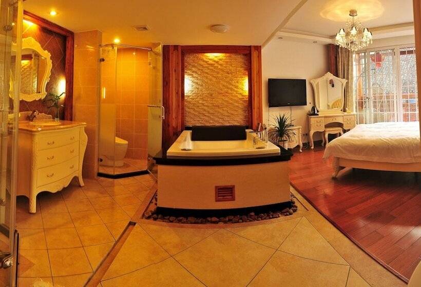 Szálloda Bamboo House Resort