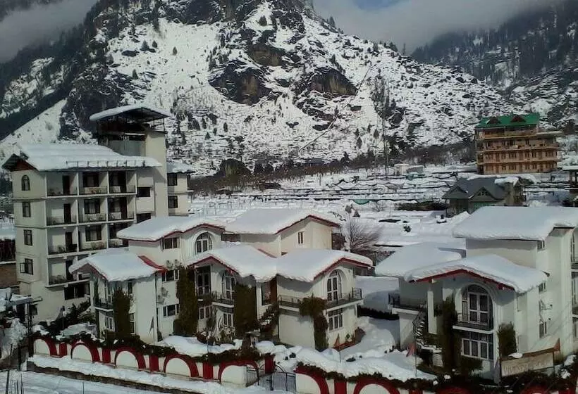 Hotel Pride De Vivendi Resort Manali