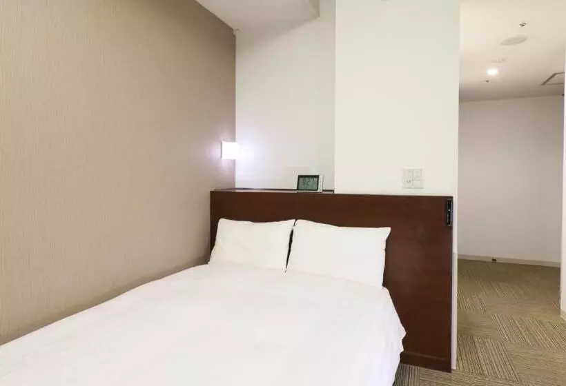 Отель Dormy Inn Takamatsu