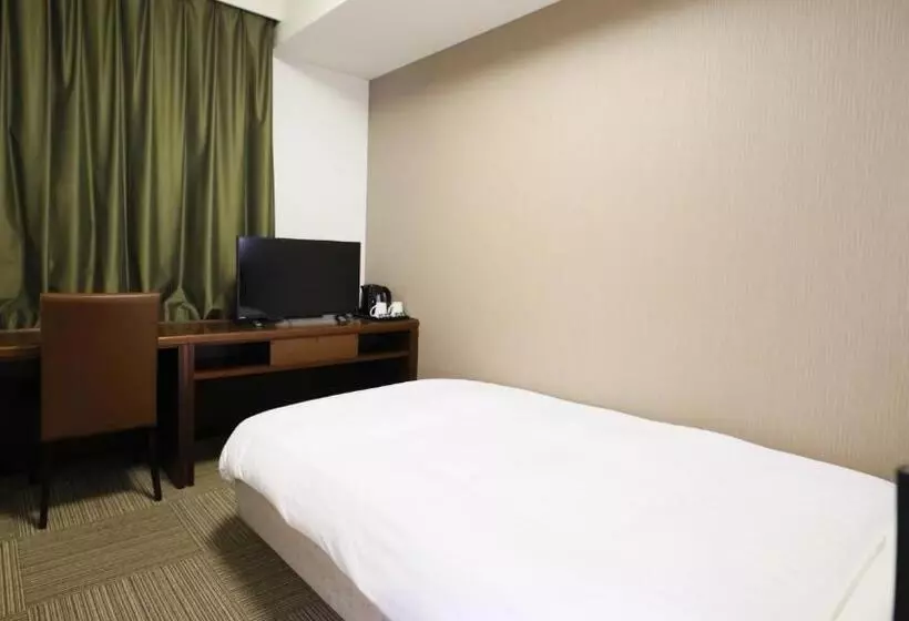 Отель Dormy Inn Takamatsu