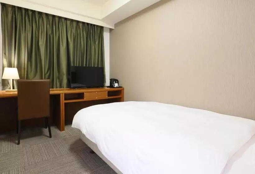Отель Dormy Inn Takamatsu