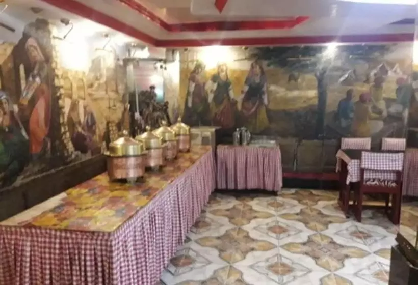 هتل Goroomgo Shambhu Darjeeling