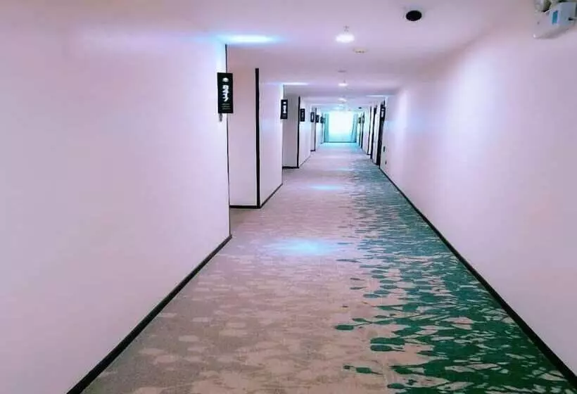 Отель Greentree Inn Jiangsu Changzhou Times Plaza Business