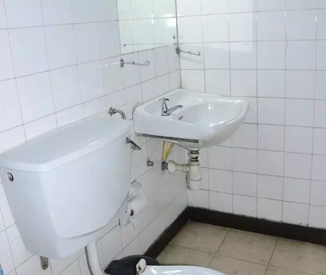 هتل Karibu
