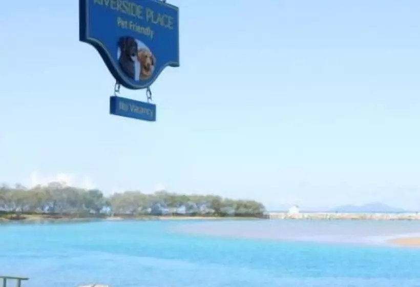 ホテル Marcel Towers Holiday Apartments