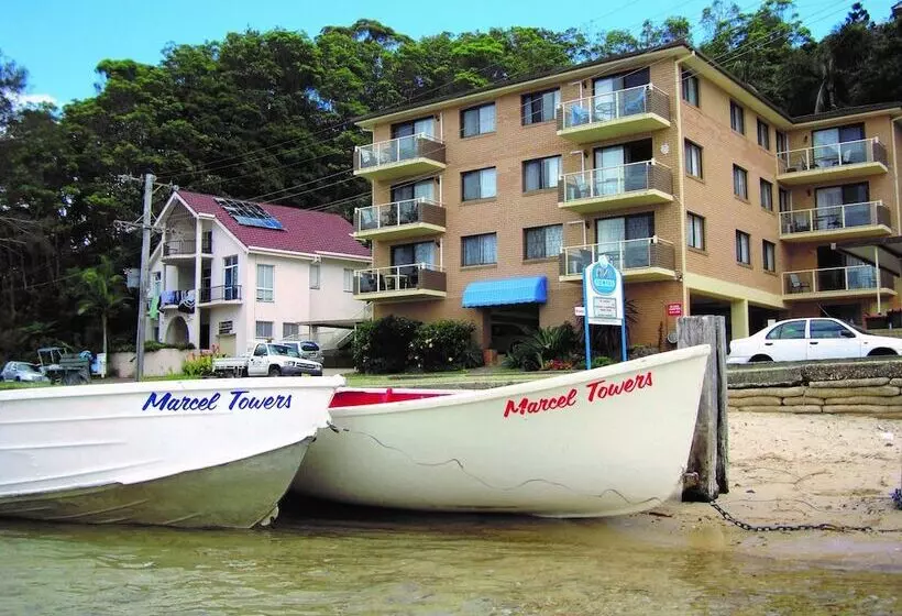 ホテル Marcel Towers Holiday Apartments