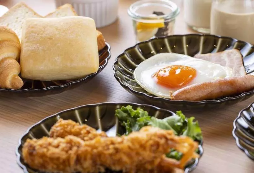 Отель Dormy Inn Premium Kyoto Ekimae Natural Hot Spring