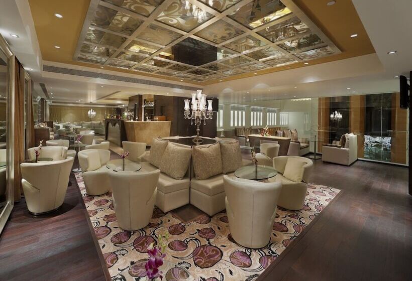 فندق Orange Megastructure Llp