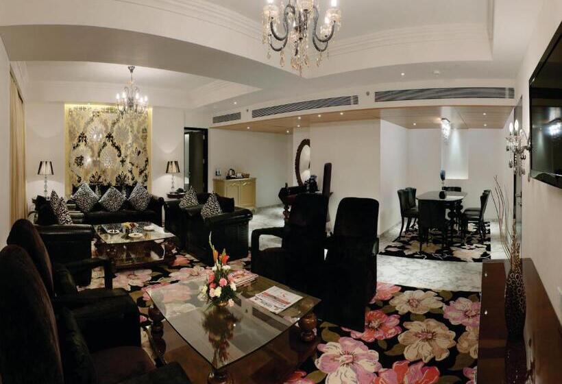 فندق Orange Megastructure Llp