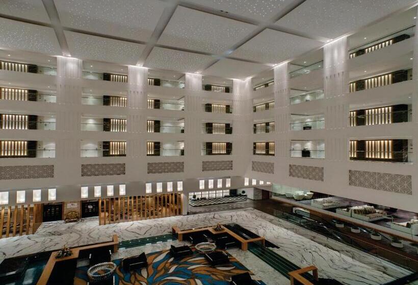 فندق Orange Megastructure Llp