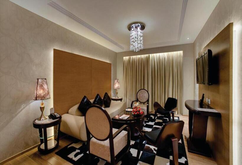 فندق Orange Megastructure Llp