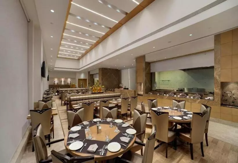 Hotel Orange Megastructure Llp