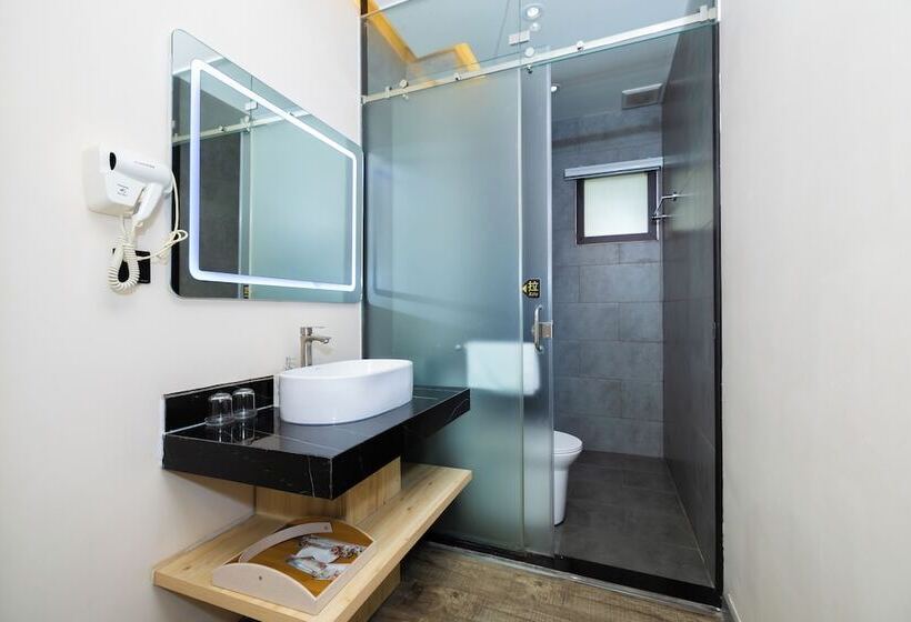 هتل Phuoc Loc Tho 2