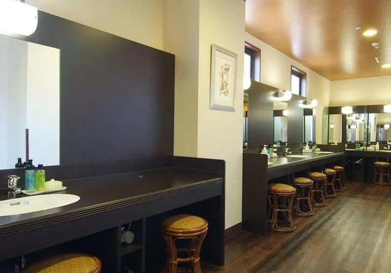 فندق Route Inn Grantia Akita Spa Resort