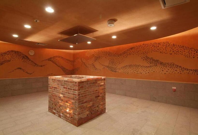 هتل Route Inn Grantia Akita Spa Resort