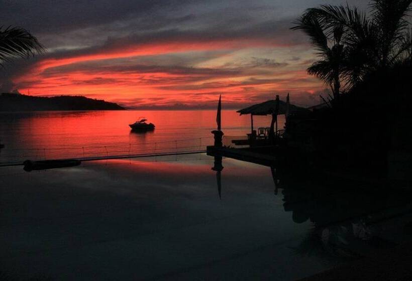 Nirvana Resort Puerto Galera