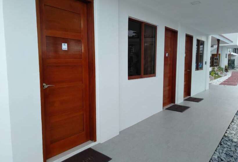 Nirvana Resort Puerto Galera