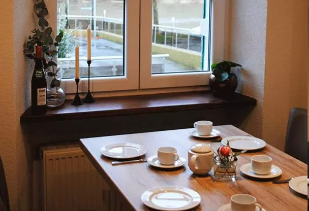 ベッドアンドブレックファースト Gästehaus Weingut Schier Im Historischen Zehnthof