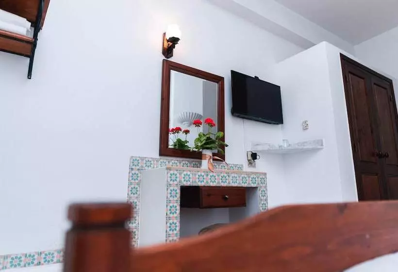 هتل Hôtel Résidence Monia