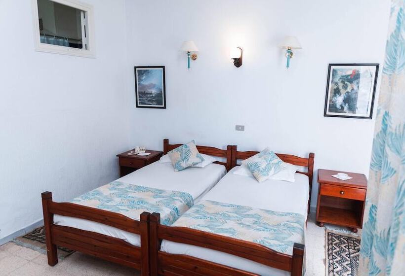 هتل Hôtel Résidence Monia