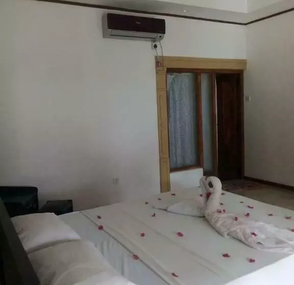 ペンション Benetha Villa Resort