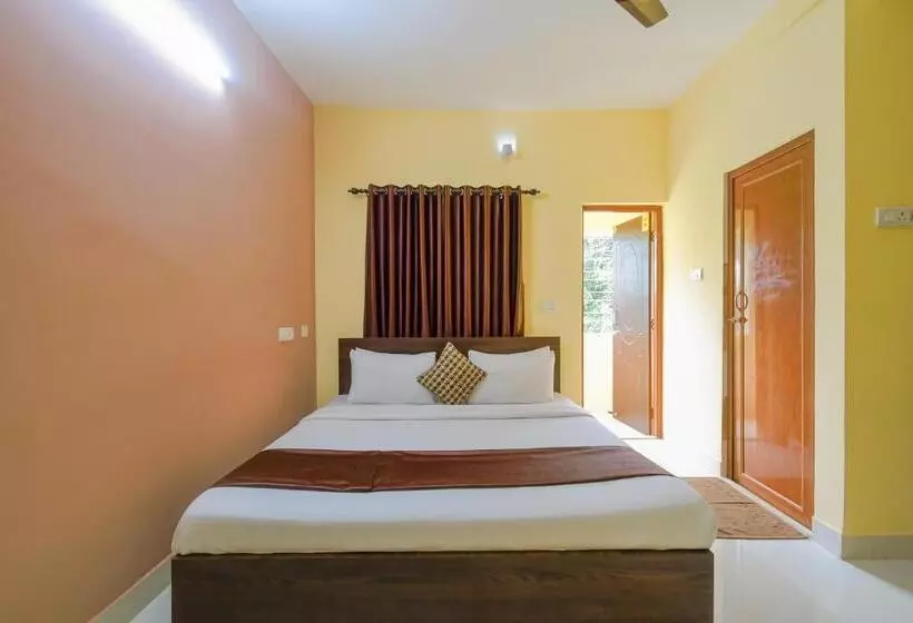 ペンション Eco Corporate Inn