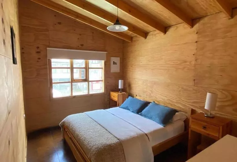 ペンション Hostal Palafito Waiwen